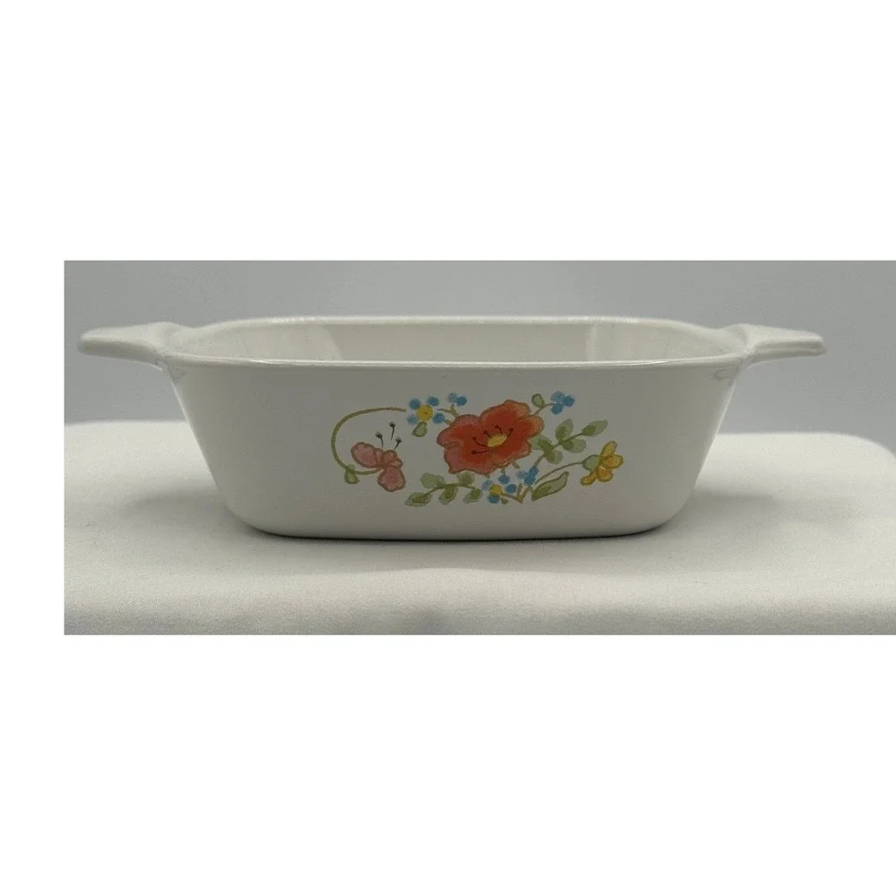 Corning Ware Wildflower Petite Casserole Dish P-43 Holds 1 3/4 Cups